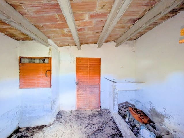 1 makuuhuone Maalaistalo myytävänä paikassa Freginals - 13 000 € (Ref: 9427961)