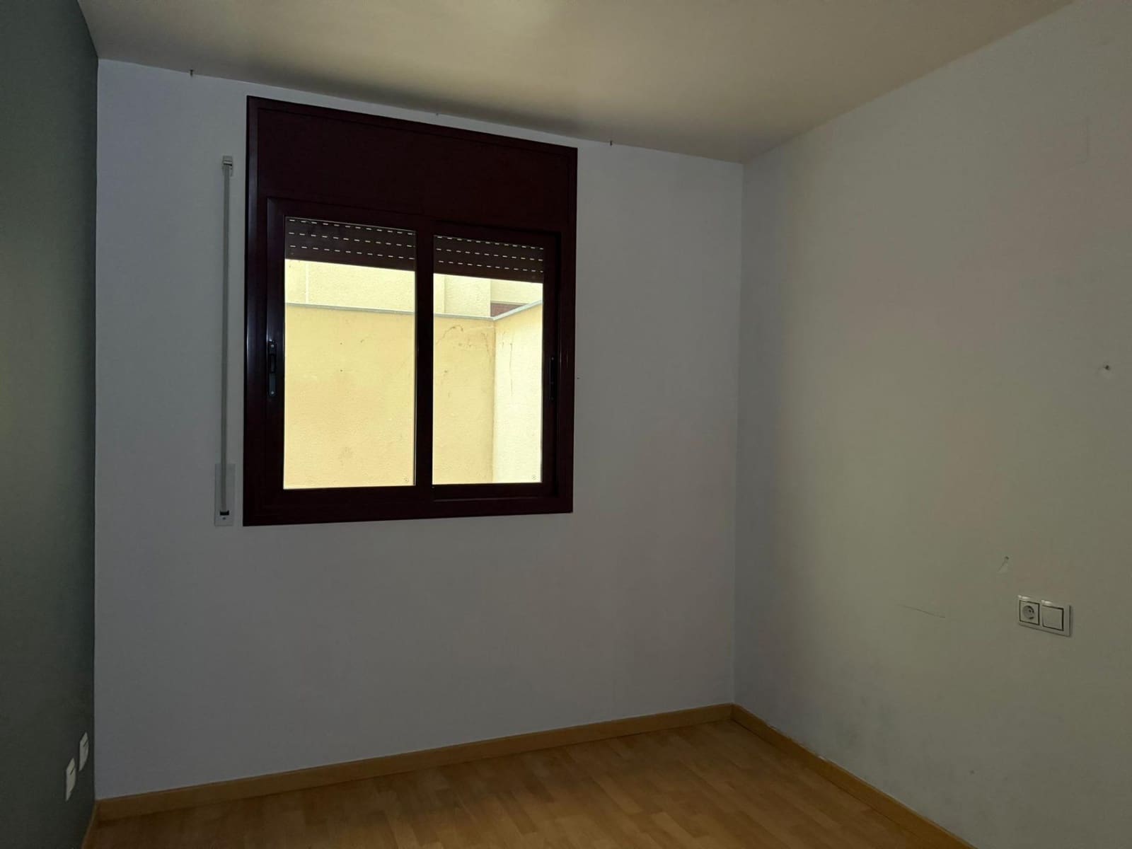 2 bedroom Flat for sale in Sant Carles de la Rapita - € 97,000 (Ref: 9427962)