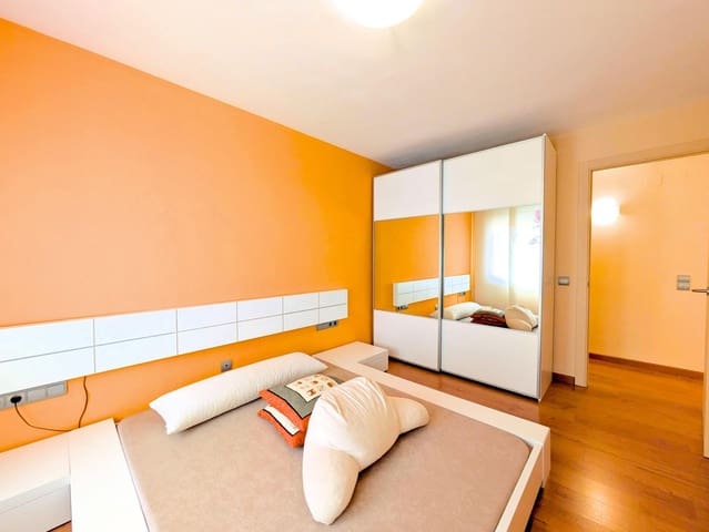 Piso de 4 habitaciones en Roquetes en venta - 130.000 € (Ref: 9437678)