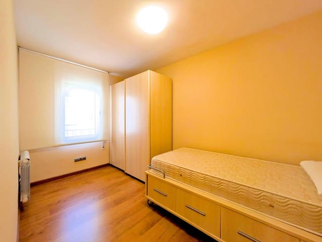 Piso de 4 habitaciones en Roquetes en venta - 130.000 € (Ref: 9437678)