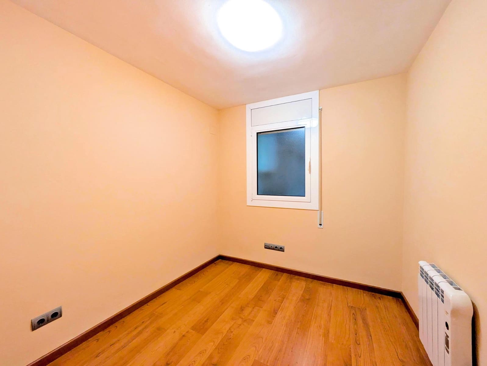 Piso de 4 habitaciones en Roquetes en venta - 130.000 € (Ref: 9437678)