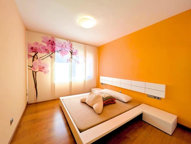 Piso de 4 habitaciones en Roquetes en venta - 130.000 € (Ref: 9437678)