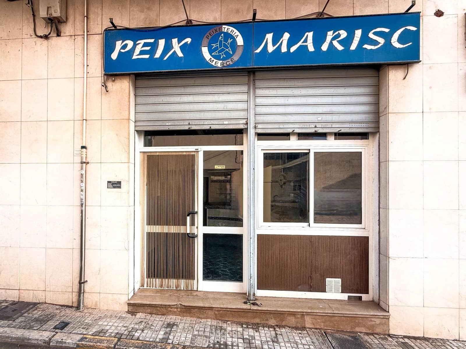 Commercial for sale in Alcanar - € 80,000 (Ref: 9494540)