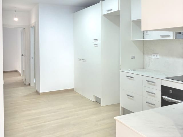 3 bedroom Flat for sale in Sabadell - € 249,500 (Ref: 9508818)