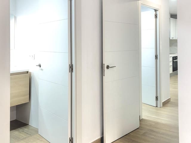 3 bedroom Flat for sale in Sabadell - € 249,500 (Ref: 9508818)