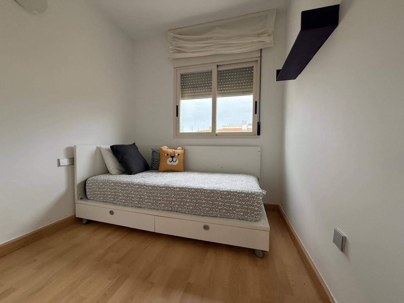 3 soveværelse Penthouse til leje i Alcanar - € 700 (Ref: 9551313)