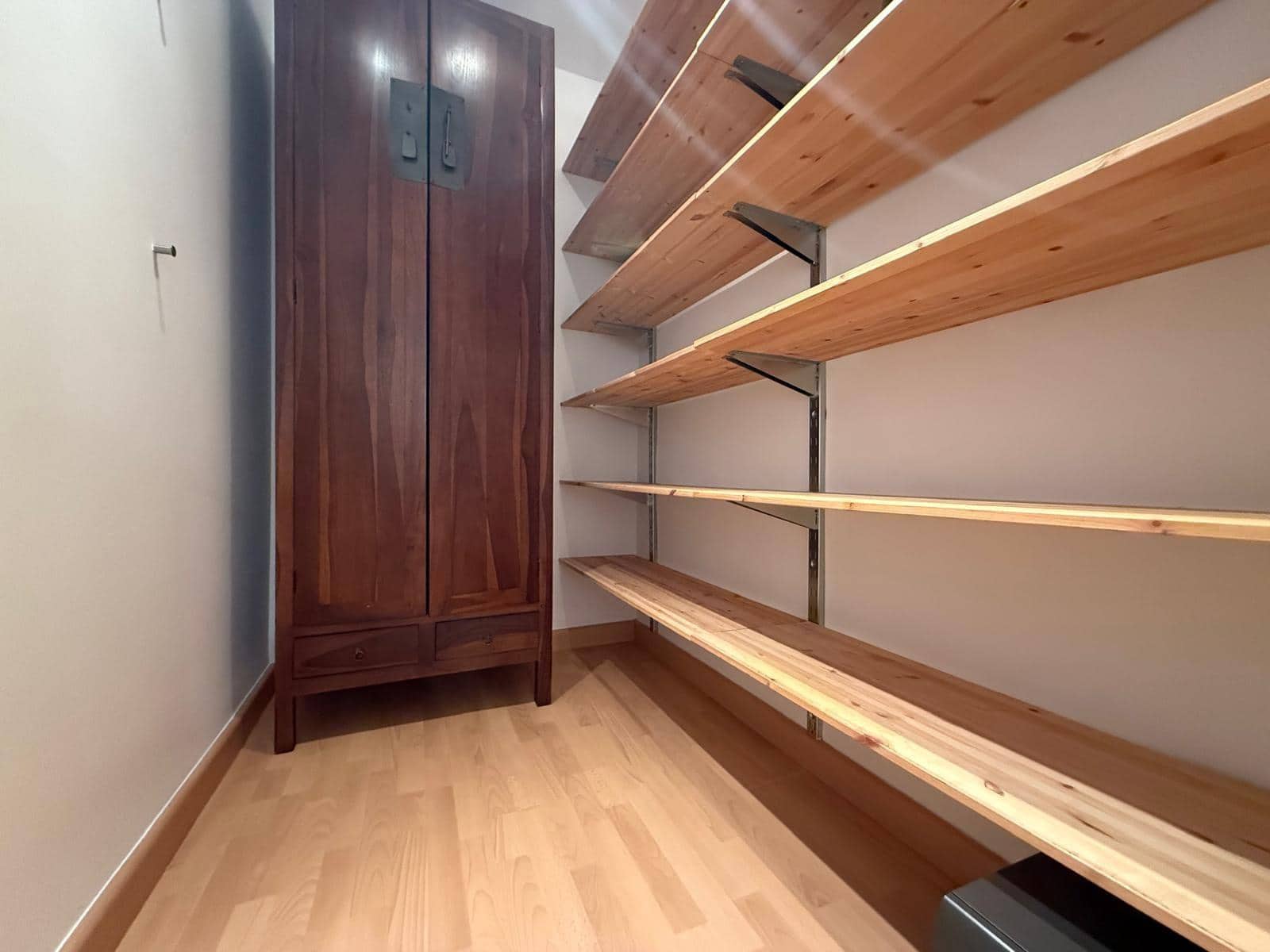 3 soveværelse Penthouse til leje i Alcanar - € 700 (Ref: 9551313)