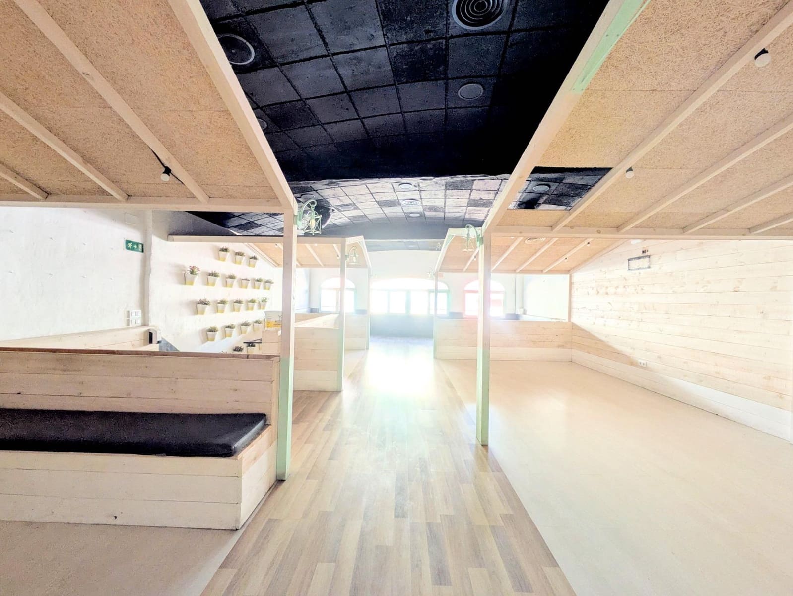 Restaurante/Bar para venda em Amposta - 250 000 € (Ref: 9551314)