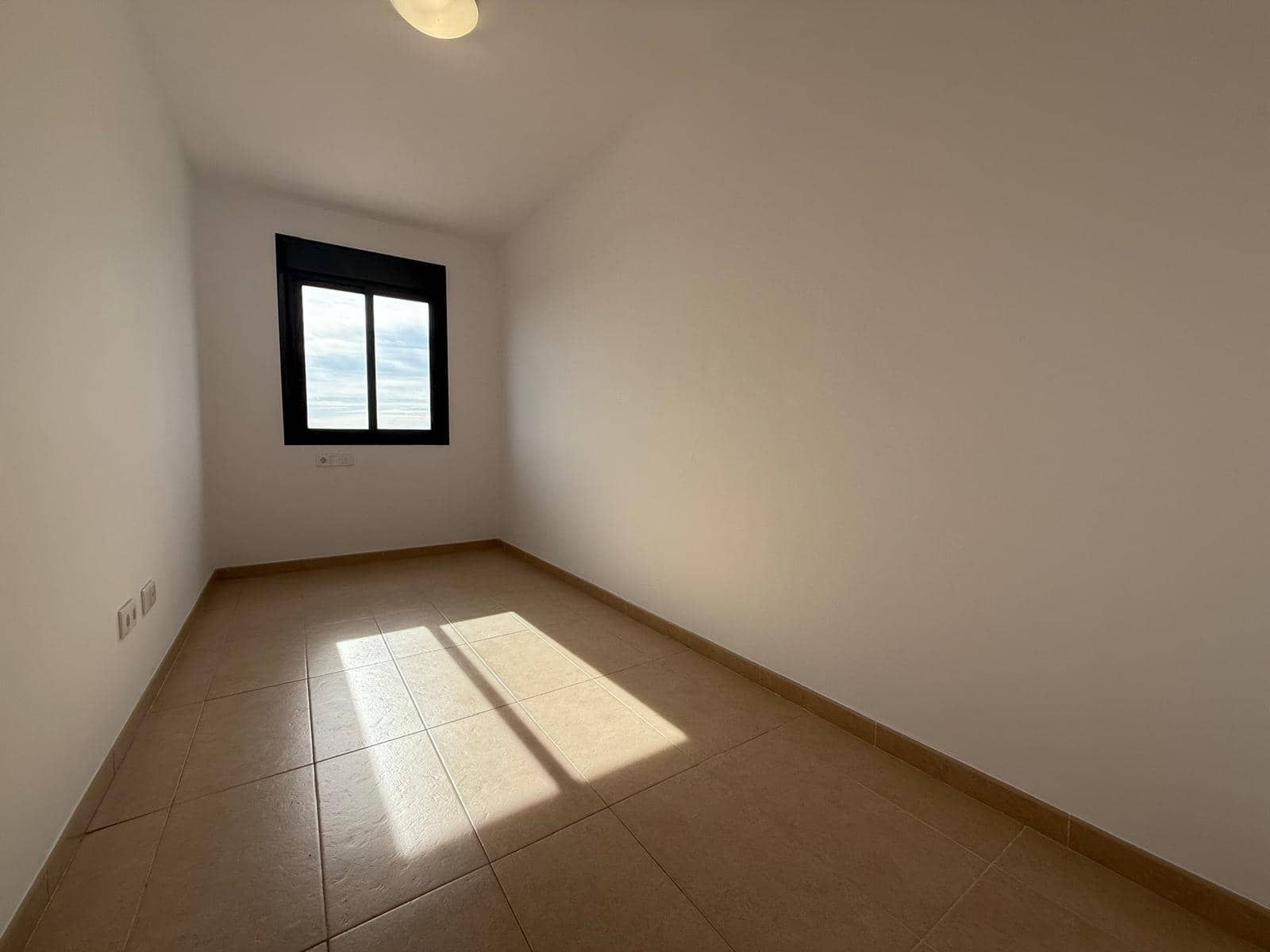 2 quarto Apartamento para arrendar em Alcanar com garagem - 500 € (Ref: 9555669)