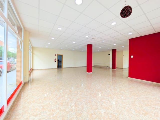 Erhverv til leje i Amposta med garage - € 900 (Ref: 9571096)