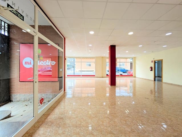 Erhverv til leje i Amposta med garage - € 900 (Ref: 9571096)