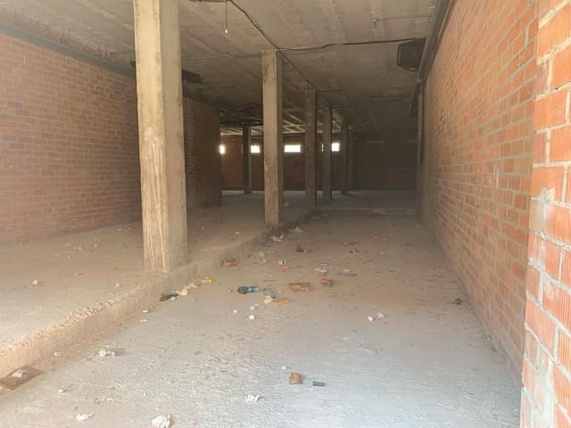 Komercyjne na sprzedaż w Amposta - 166 000 € (Ref: 9571098)