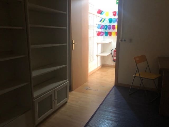 Erhverv til leje i Amposta - € 600 (Ref: 9571101)