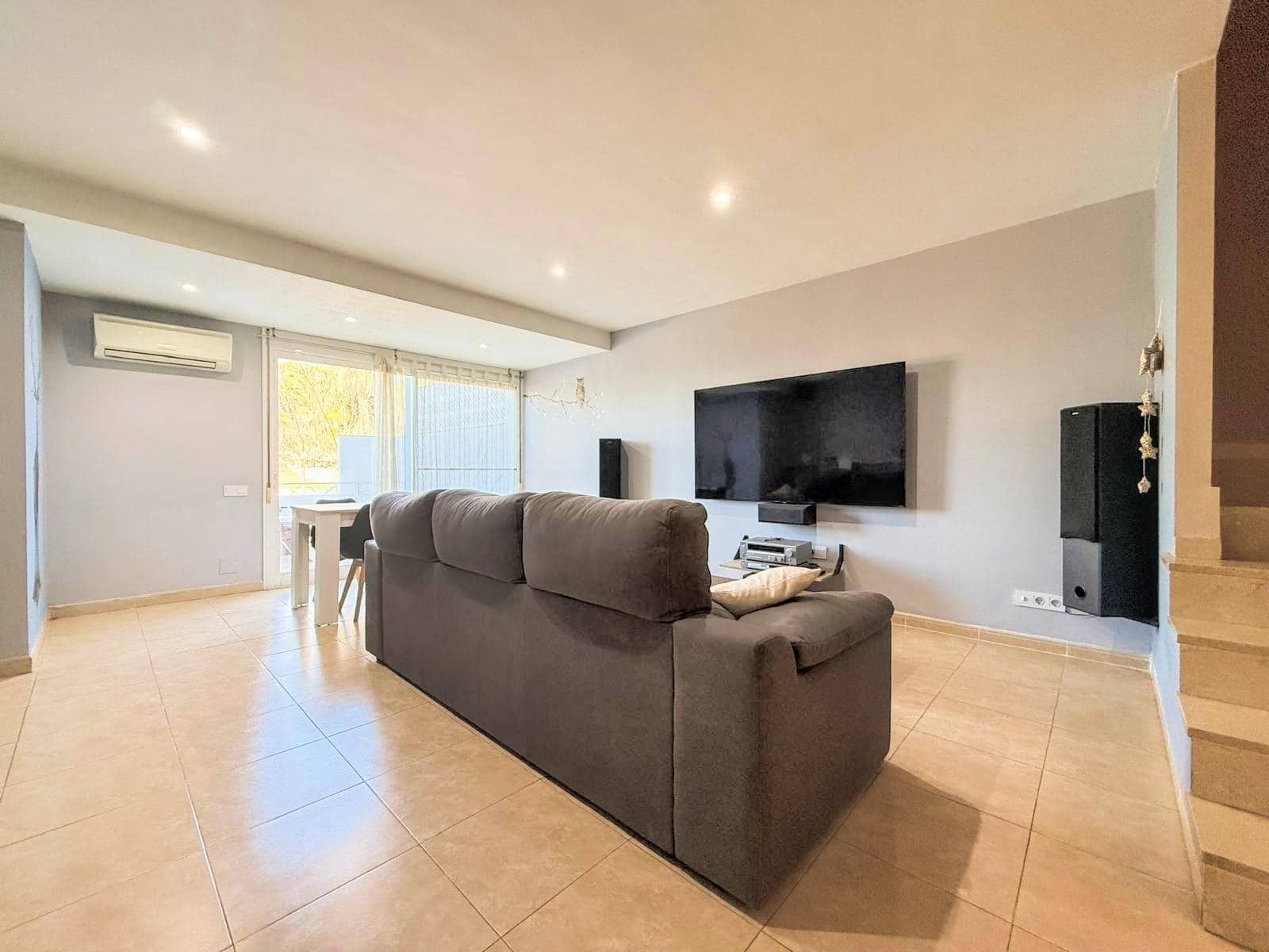 3 quarto Casa em Banda para venda em Alcanar com piscina garagem - 259 000 € (Ref: 9582890)