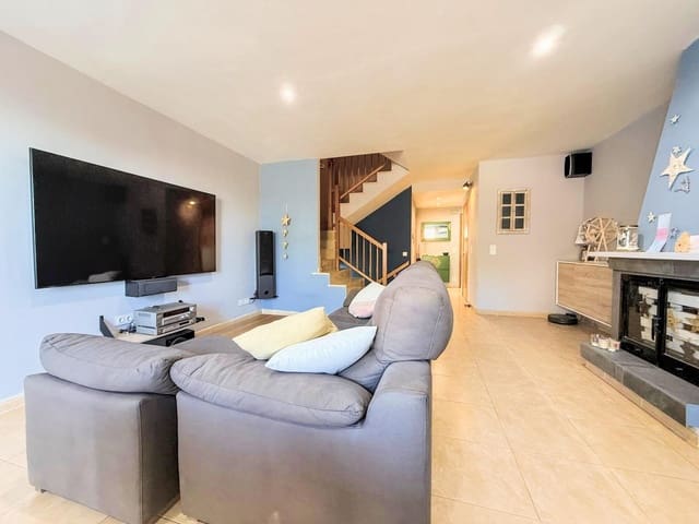 3 quarto Casa em Banda para venda em Alcanar com piscina garagem - 259 000 € (Ref: 9582890)