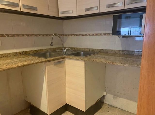 3 sovrum Lägenhet till salu i Amposta - 146 000 € (Ref: 9586378)