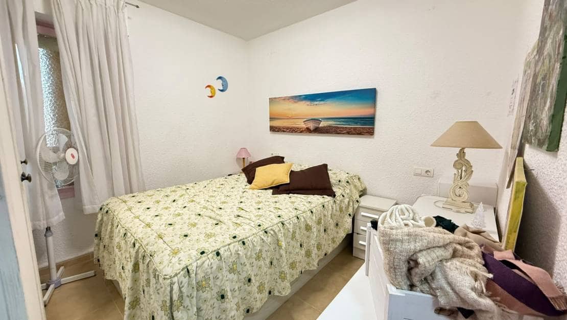Apartamento de 3 habitaciones en Torrevieja en venta - 210.000 € (Ref: 10072997)