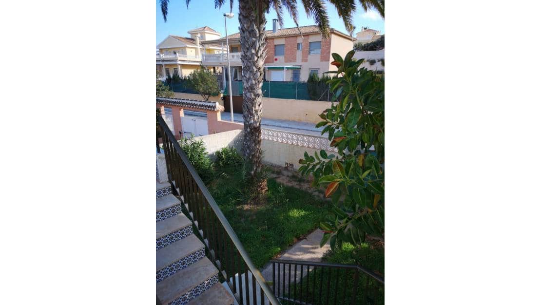 7 soverom Villa til salgs i La Zenia med garasje - € 850 000 (Ref: 6989149)