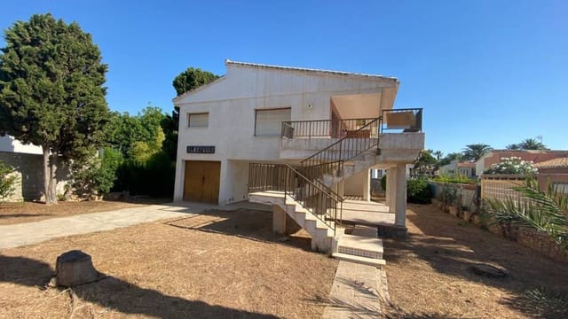 7 soverom Villa til salgs i La Zenia, Orihuela med garasje - € 850 000 (Ref: 6989149)