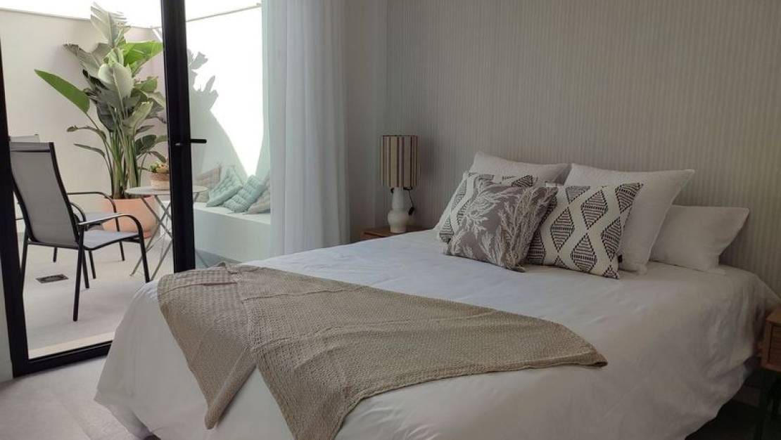 2 bedroom Townhouse for sale in Pilar de la Horadada with pool garage - € 269,900 (Ref: 7437613)