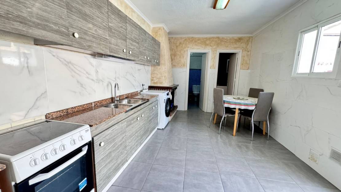 3 Zimmer Haus zu vermieten in San Miguel de Salinas mit Pool - 900 € (Ref: 7808256)