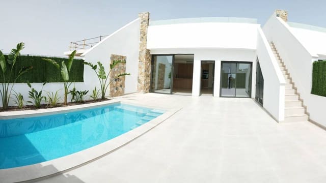 3 quarto Moradia para venda em Las Lomas de Rame - Bahía Bella, Los Alcázares com piscina - 499 900 € (Ref: 7991700)