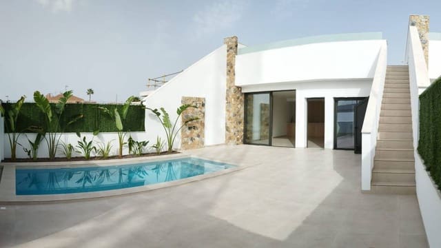 3 quarto Moradia para venda em Las Lomas de Rame - Bahía Bella, Los Alcázares com piscina - 499 900 € (Ref: 7991700)