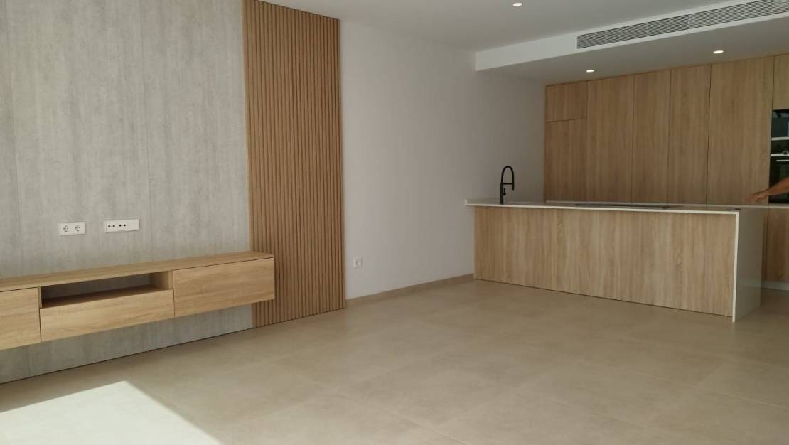 3 makuuhuone Huvila myytävänä paikassa Los Alcazares mukana uima-altaan - 504 300 € (Ref: 7991700)