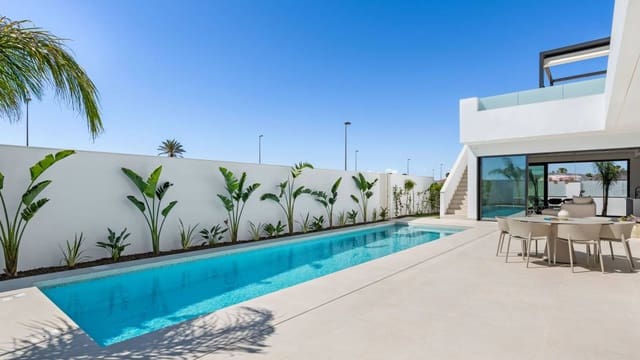 3 quarto Moradia para venda em Las Lomas de Rame - Bahía Bella, Los Alcázares com piscina - 499 900 € (Ref: 7991700)