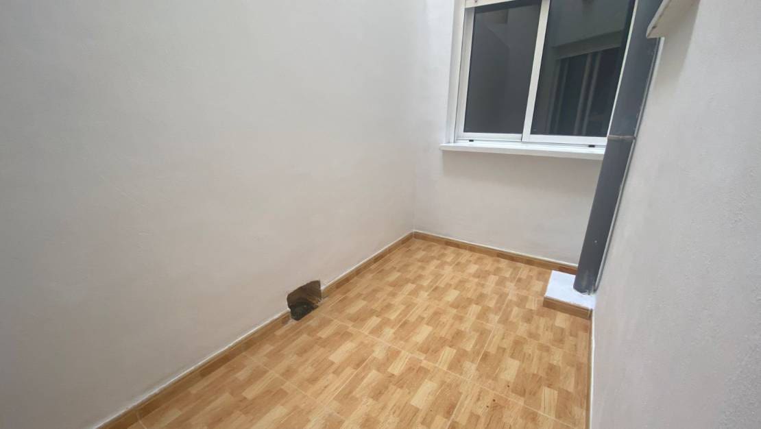 2 bedroom Apartment for rent in San Miguel de Salinas - € 600 (Ref: 8049758)