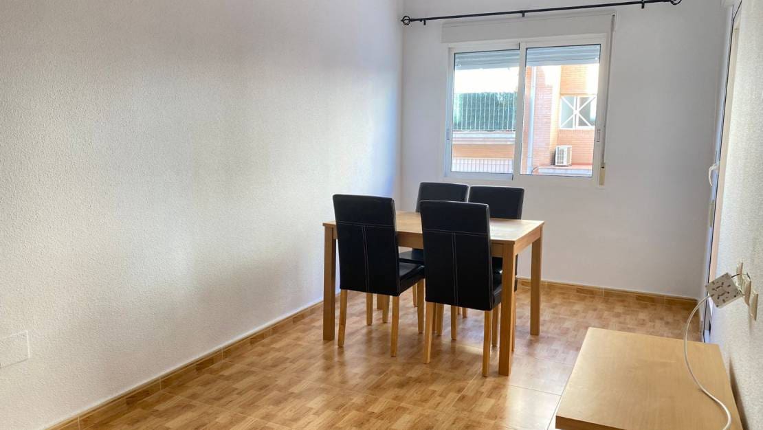 2 bedroom Apartment for rent in San Miguel de Salinas - € 600 (Ref: 8049758)