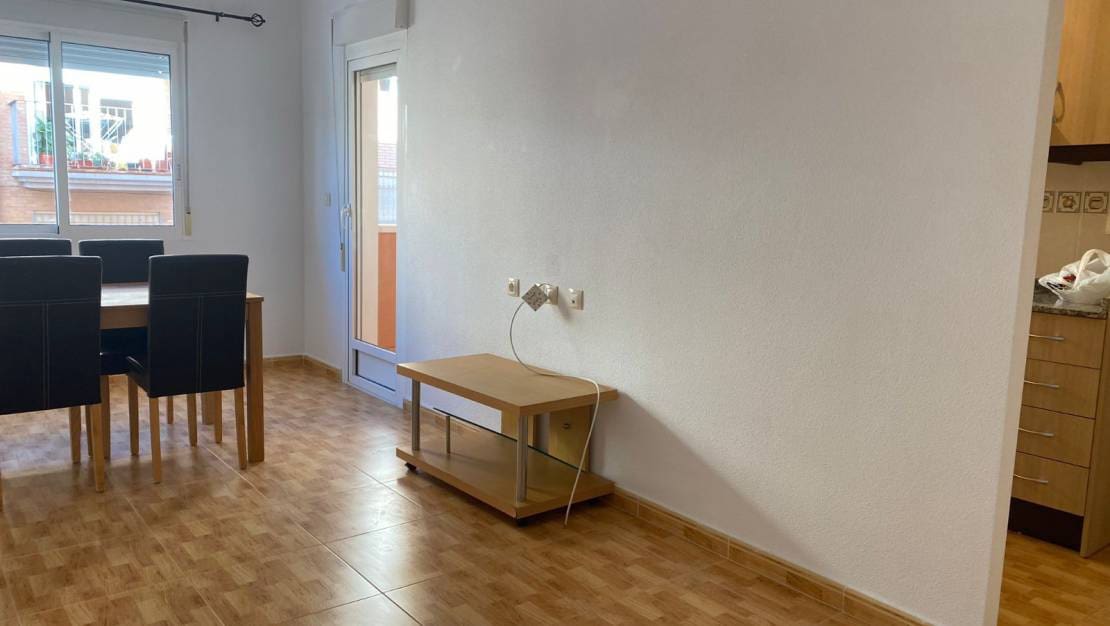 2 bedroom Apartment for rent in San Miguel de Salinas - € 600 (Ref: 8049758)