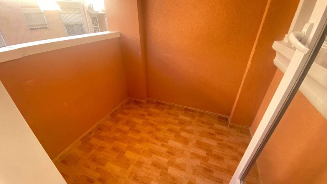 2 bedroom Apartment for rent in San Miguel de Salinas - € 600 (Ref: 8049758)