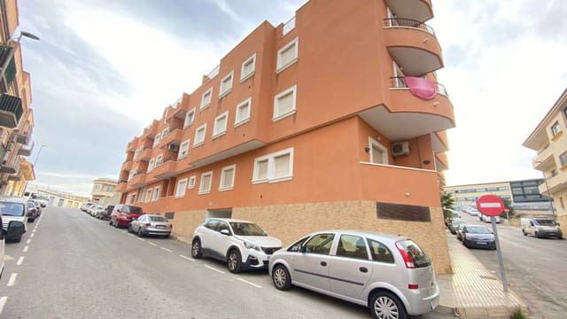 2 sovrum Lägenhet att hyra i San Miguel de Salinas - 600 € (Ref: 8049758)
