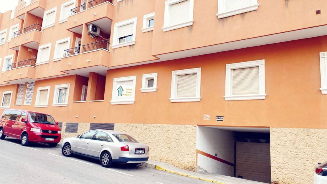 2 bedroom Apartment for rent in San Miguel de Salinas - € 600 (Ref: 8049758)