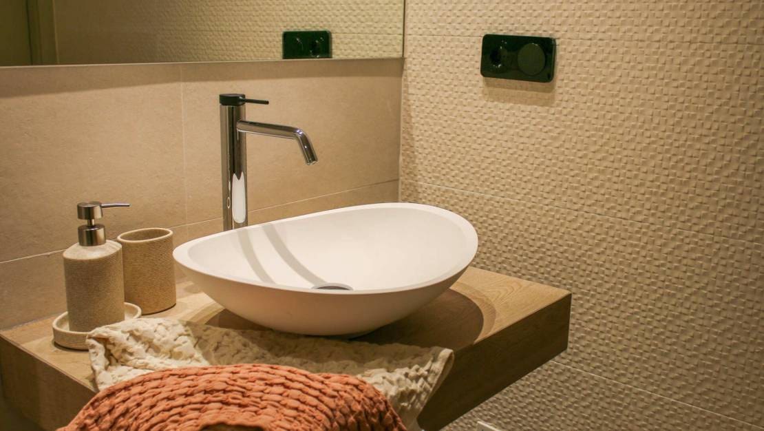 2 bedroom Apartment for sale in Algorfa with pool garage - € 283,000 (Ref: 8873444)