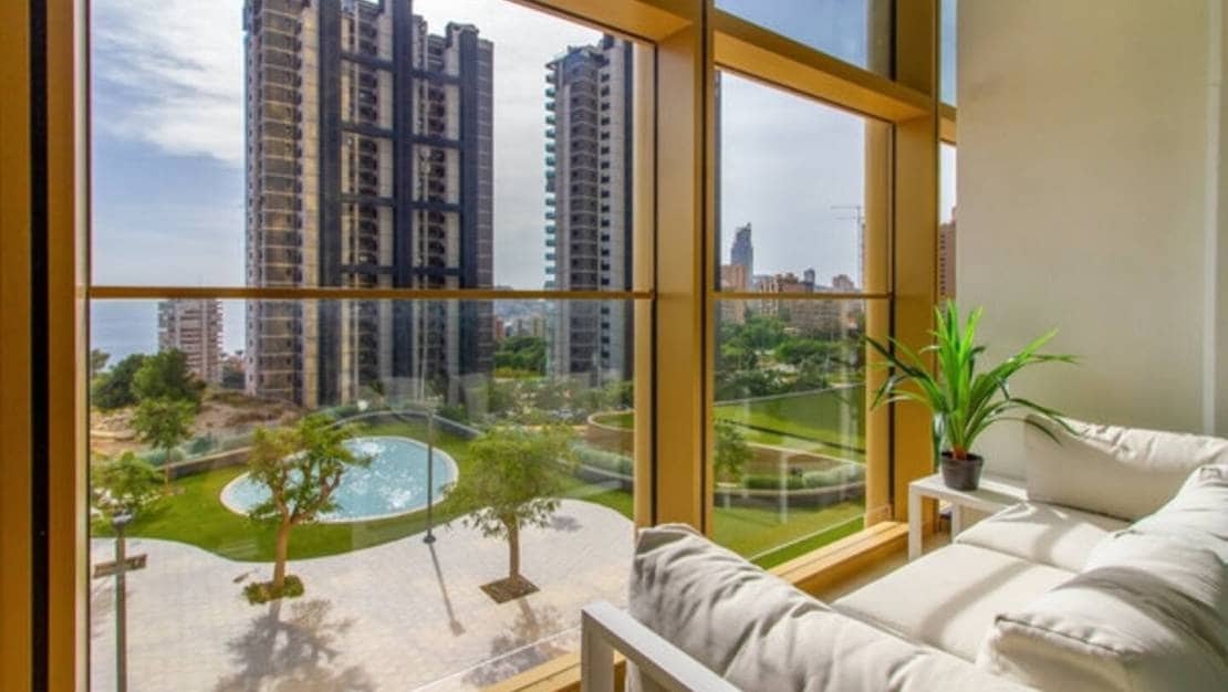 1 soveværelse Lejlighed til salg i Benidorm med swimmingpool garage - € 466.500 (Ref: 8913616)