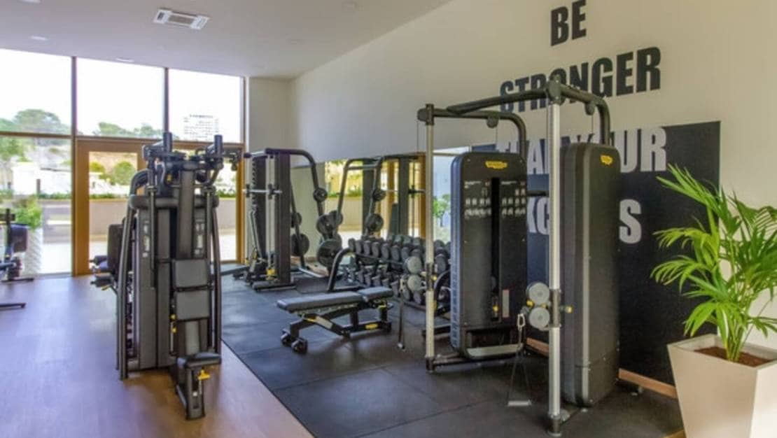 1 soveværelse Lejlighed til salg i Benidorm med swimmingpool garage - € 466.500 (Ref: 8913616)