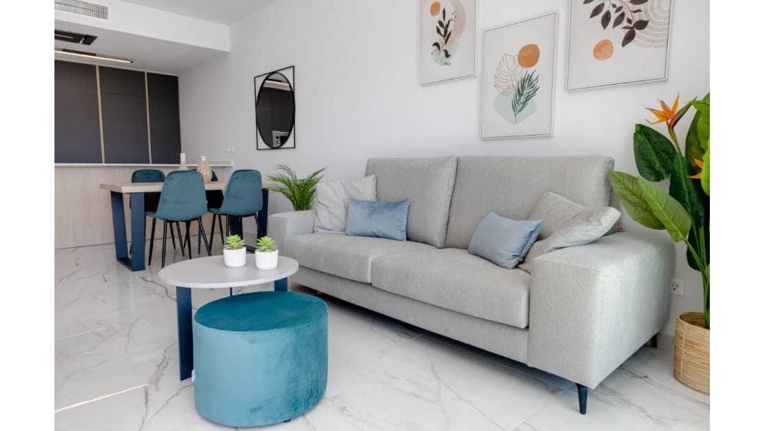 2 sovrum Takvåning till salu i Guardamar del Segura med pool garage - 449 000 € (Ref: 8986612)