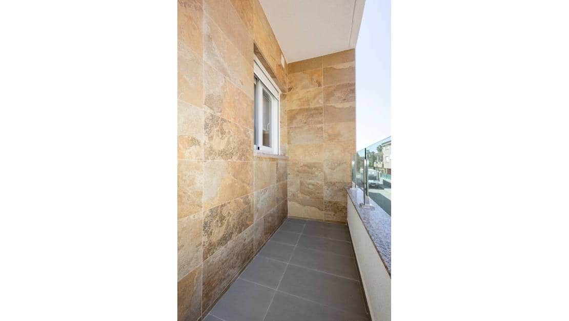 3 bedroom Apartment for sale in Jacarilla - € 139,000 (Ref: 8997612)