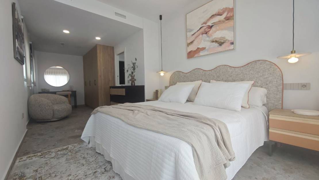 3 bedroom Villa for sale in San Miguel de Salinas with pool garage - € 649,000 (Ref: 9001953)