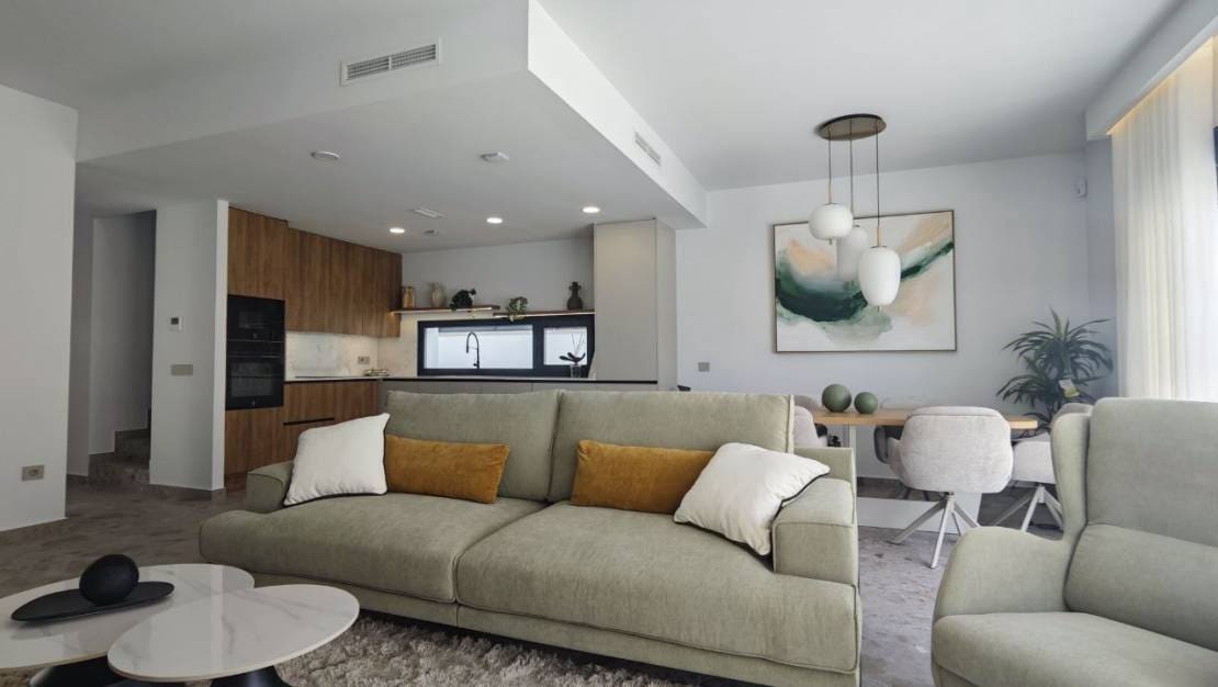 3 bedroom Villa for sale in San Miguel de Salinas with pool garage - € 649,000 (Ref: 9001953)