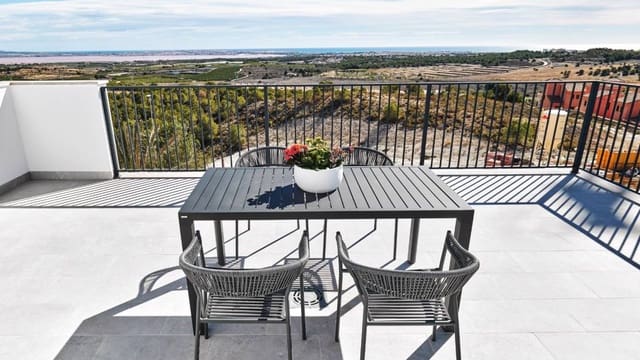 3 bedroom Villa for sale in San Miguel de Salinas with pool garage - € 649,000 (Ref: 9001953)