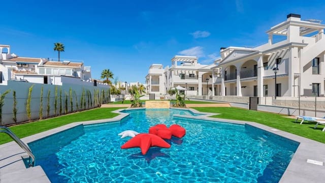 Apartamento de 3 habitaciones en Doña Pepa, Rojales en venta con piscina garaje - 379.500 € (Ref: 9015753)