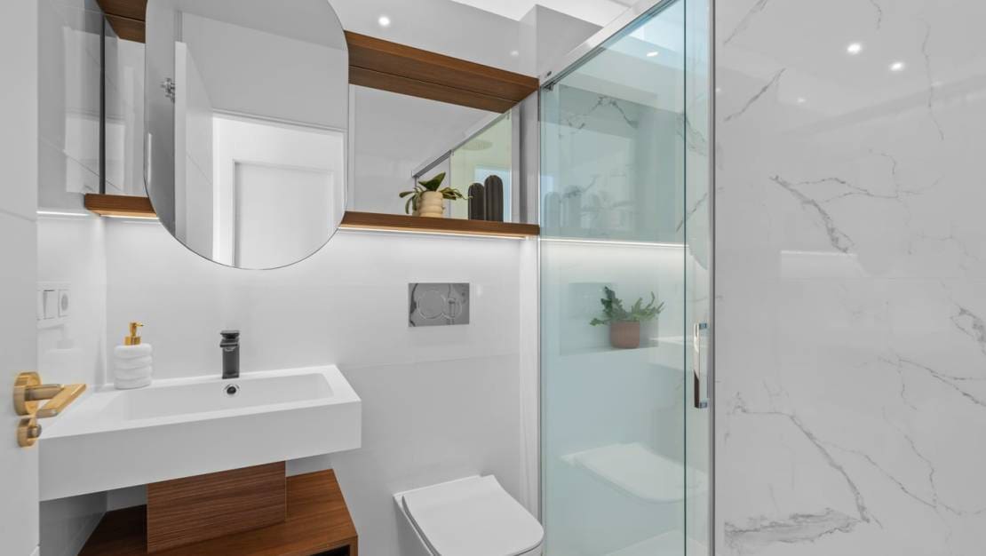 Apartamento de 2 habitaciones en Doña Pepa en venta con piscina garaje - 314.000 € (Ref: 9015755)