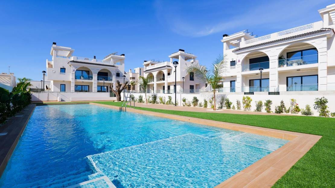 2 soveværelse Lejlighed til salg i Dona Pepa med swimmingpool garage - € 370.920 (Ref: 9018640)