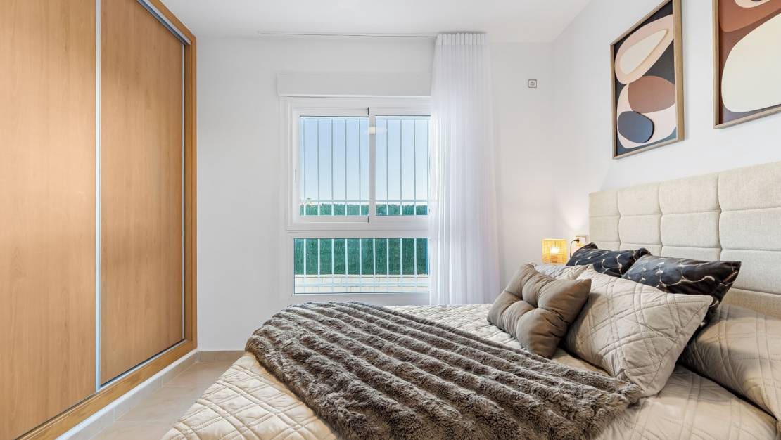 1 sovrum Lägenhet till salu i Cabo Roig med pool garage - 144 500 € (Ref: 9025513)