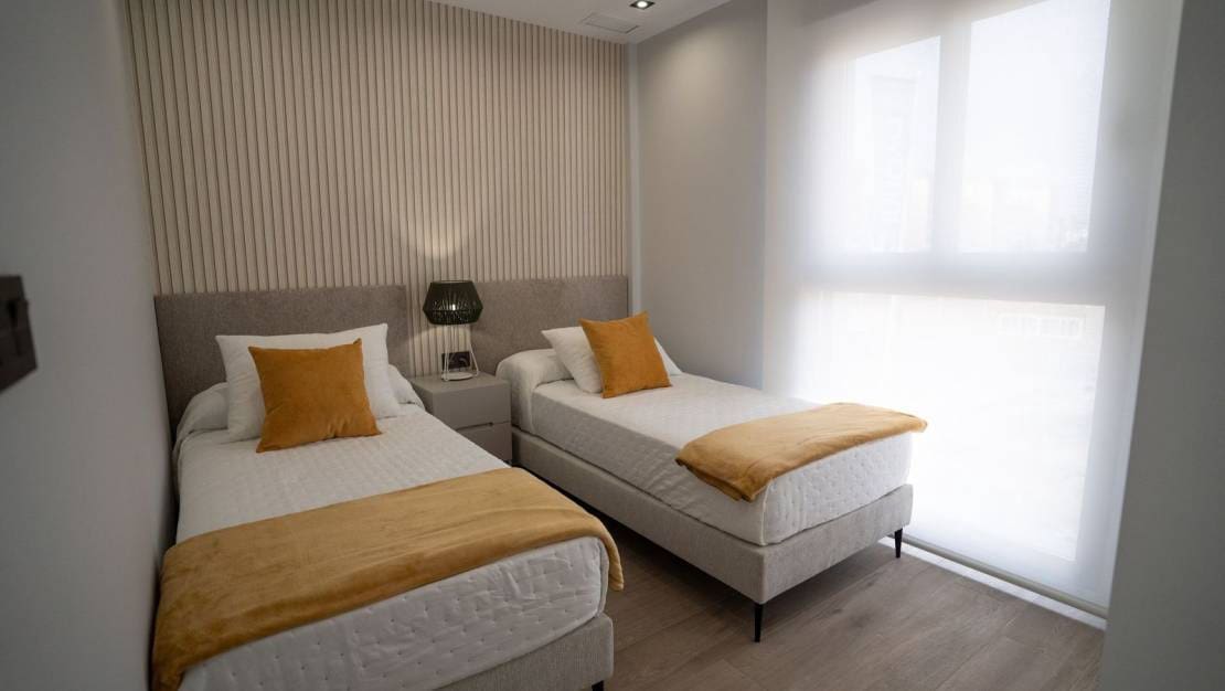 3 quarto Apartamento para venda em Pilar de la Horadada com piscina garagem - 330 000 € (Ref: 9030658)