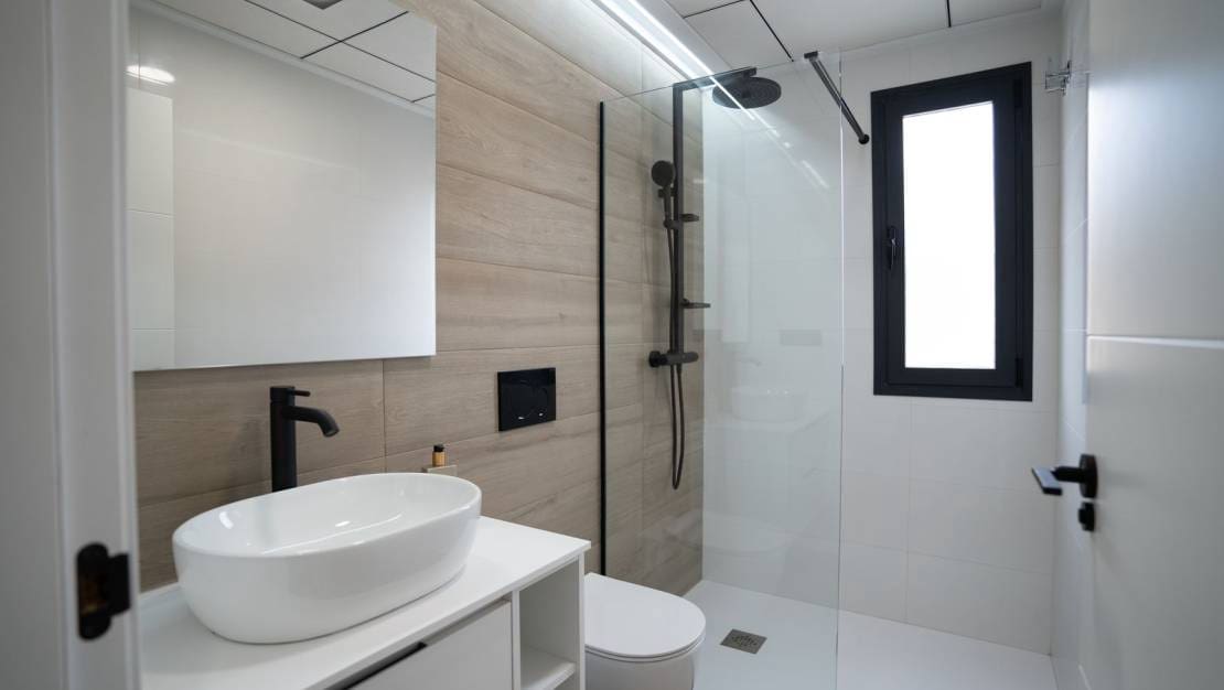 3 quarto Apartamento para venda em Pilar de la Horadada com piscina garagem - 330 000 € (Ref: 9030658)