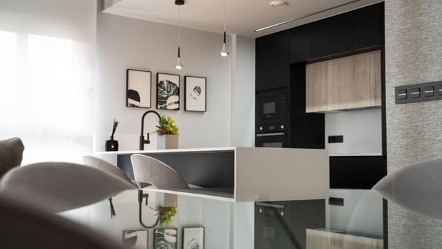 3 quarto Apartamento para venda em Pilar de la Horadada com piscina garagem - 330 000 € (Ref: 9030658)